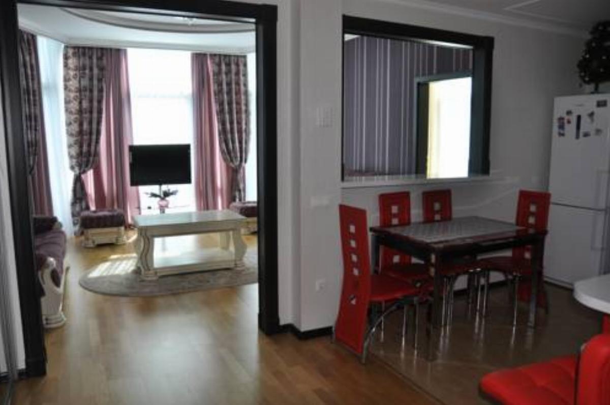 Olga - Akvamarin Apartment Hotel Sevastopol Crimea