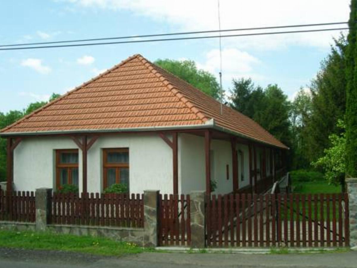 Öreg Bence Háza Hotel Füzérkomlós Hungary