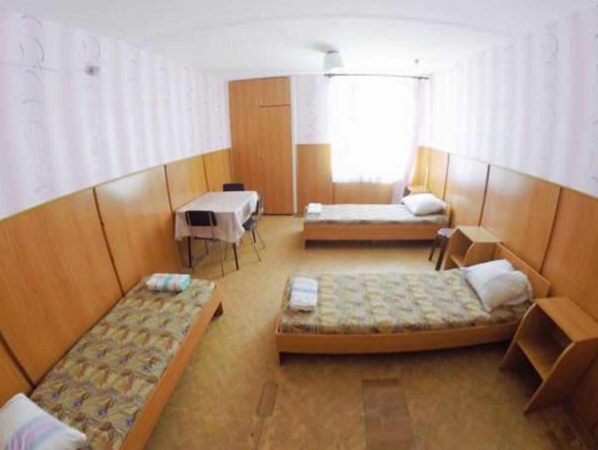 Orlyatko Hostel Hotel Genicheskaya Gorka Ukraine