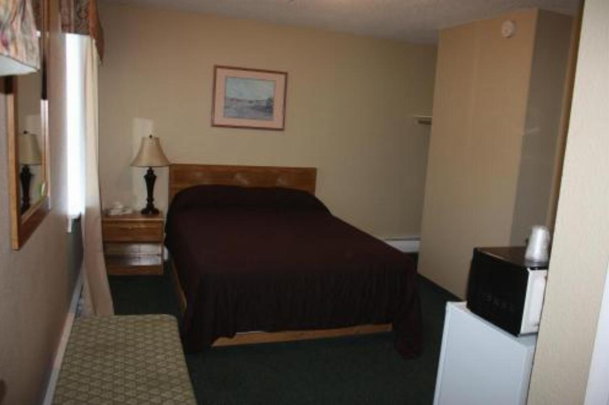 Outpost Motel Hotel Cardston Canada
