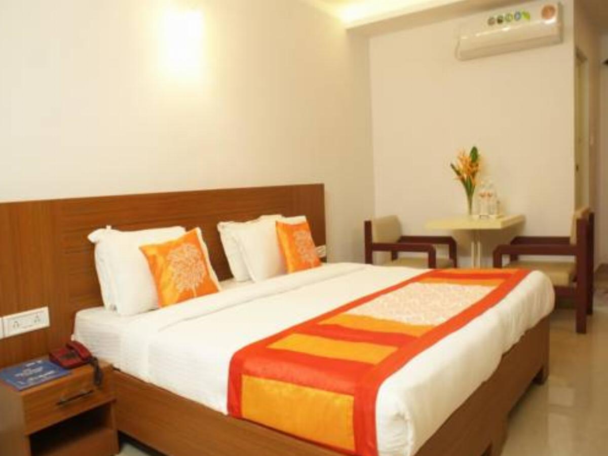 OYO 5357 Hotel Amma Residency Hotel Kāladi India