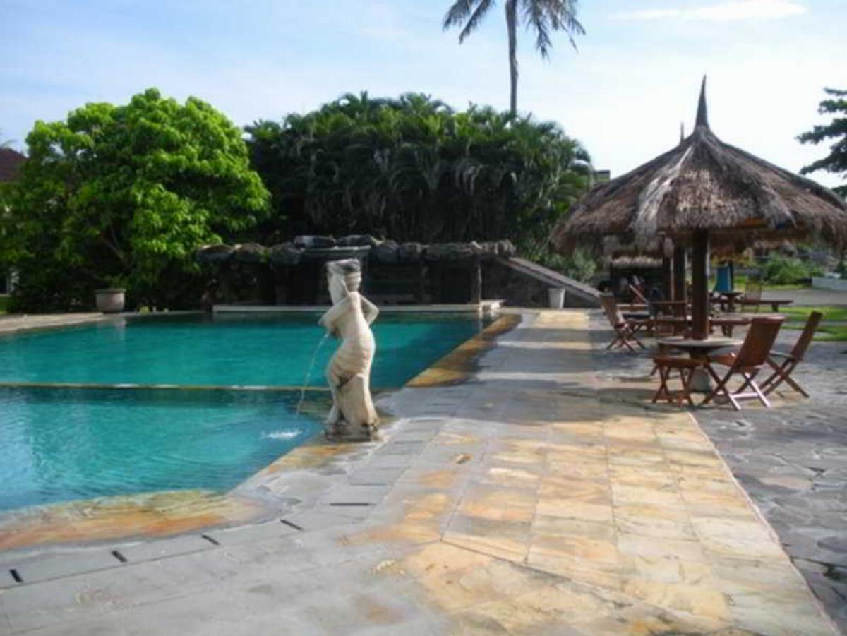 Pacific Beach Cottage Hotel Lombok Indonesia
