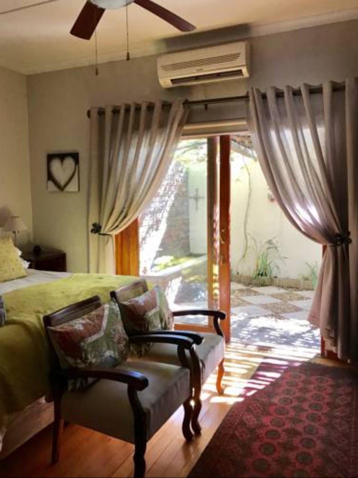 Pane Vivente Garden Cottage Hotel Beaufort West South Africa