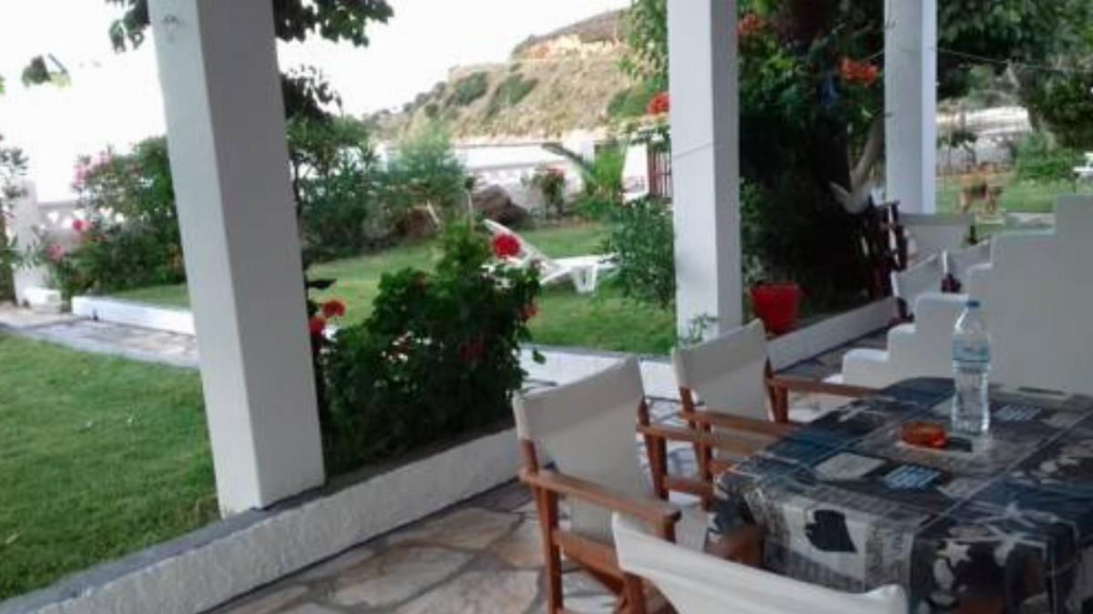 Pansion Katerina Skyros Hotel Acherounes Greece