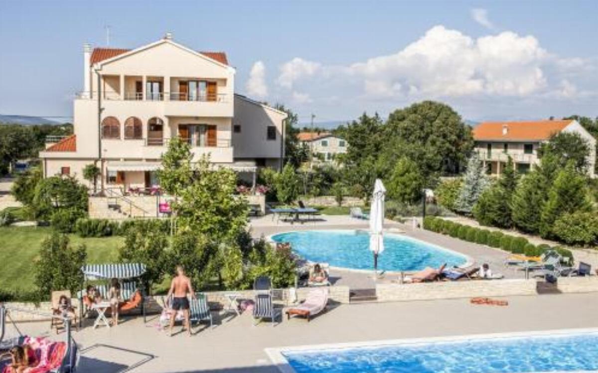 Pansion Skelin Hotel Drinovci Croatia