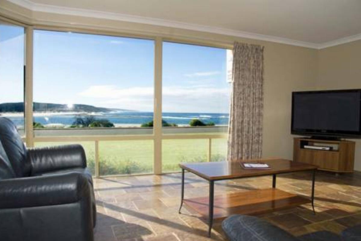 Pelican Shore Oceanfront Villa 6 Hotel Kalbarri Australia