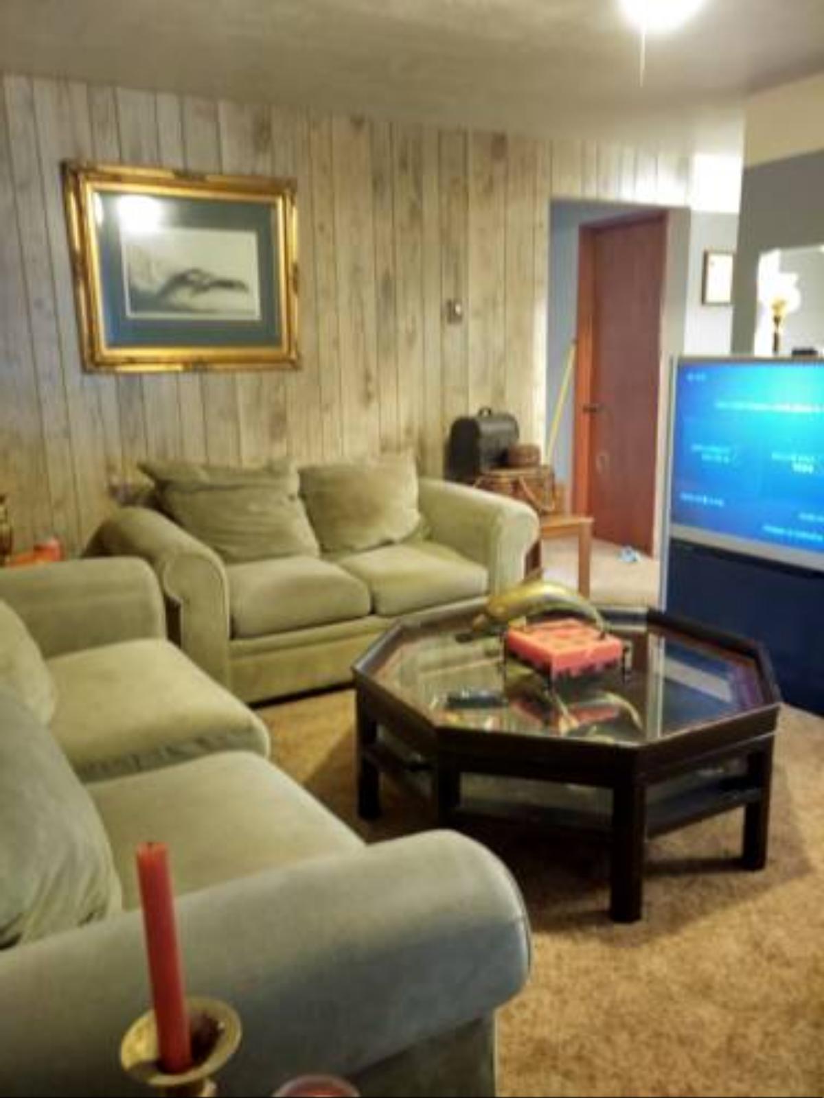 Pelzel's Port North Cove WA Vacation Cabin Rental On A Whim Hotel Grayland USA