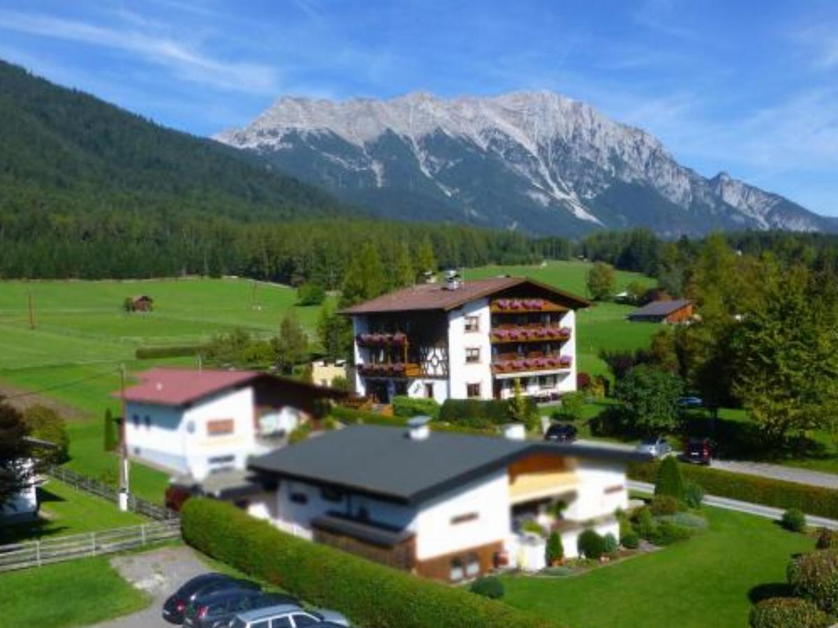 Pension Alpenhof Hotel Obsteig Austria