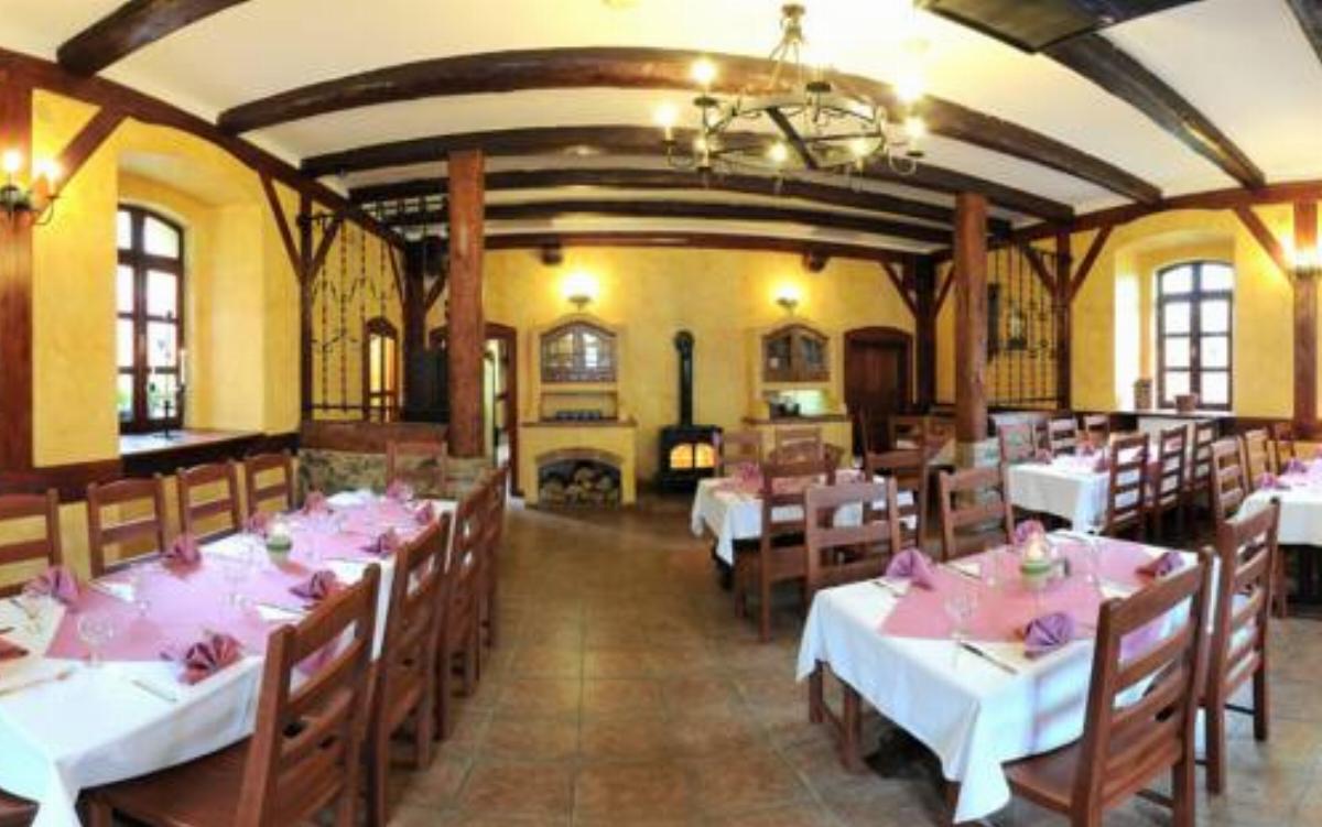 Penzion a Restaurace Nad Hradem Hotel Křivoklát Czech Republic