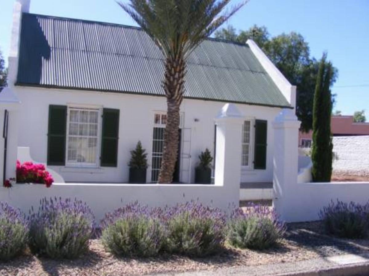 Pepper Tree Cottage Beaufort West Hotel Beaufort West South Africa