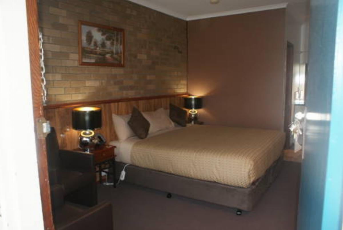 Peppinella Motel Hotel Ballarat Australia