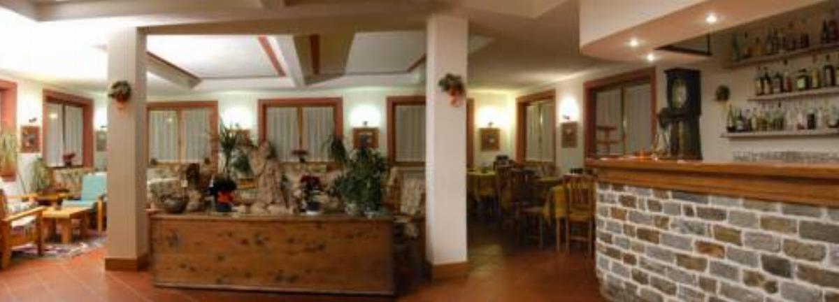 Petit Hotel Hotel Cogne Italy