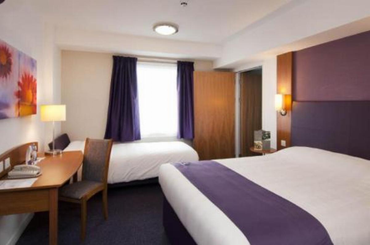 Premier Inn Manchester - Handforth Hotel Handforth United Kingdom