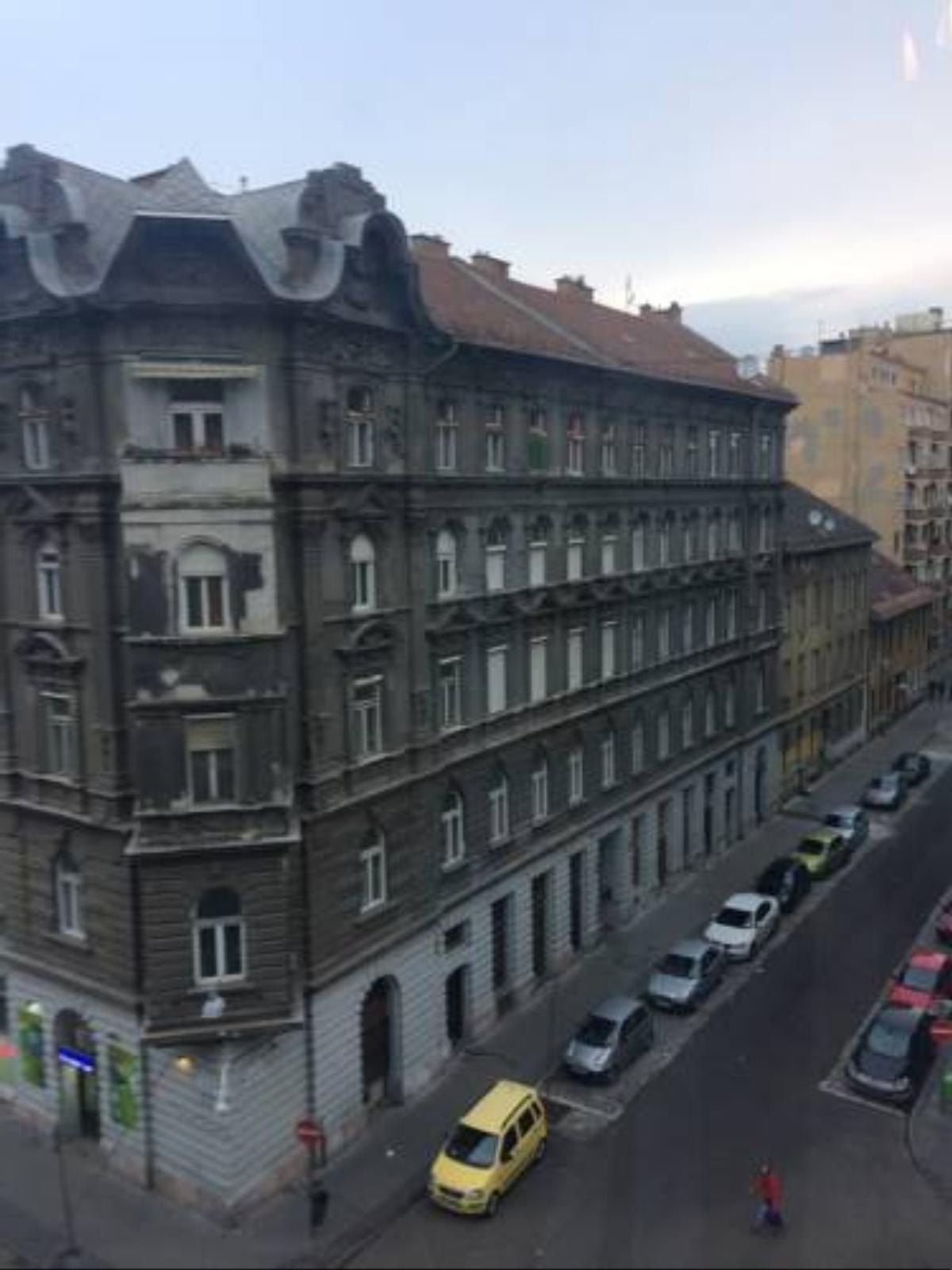 Pretty apartment near to city center Hotel Budapest Hungary