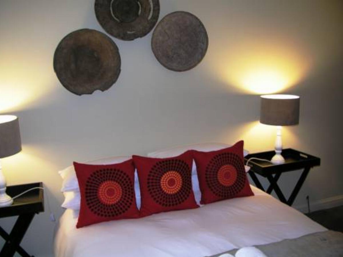 Pumleni Guesthouse Hotel Hartbeespoort South Africa