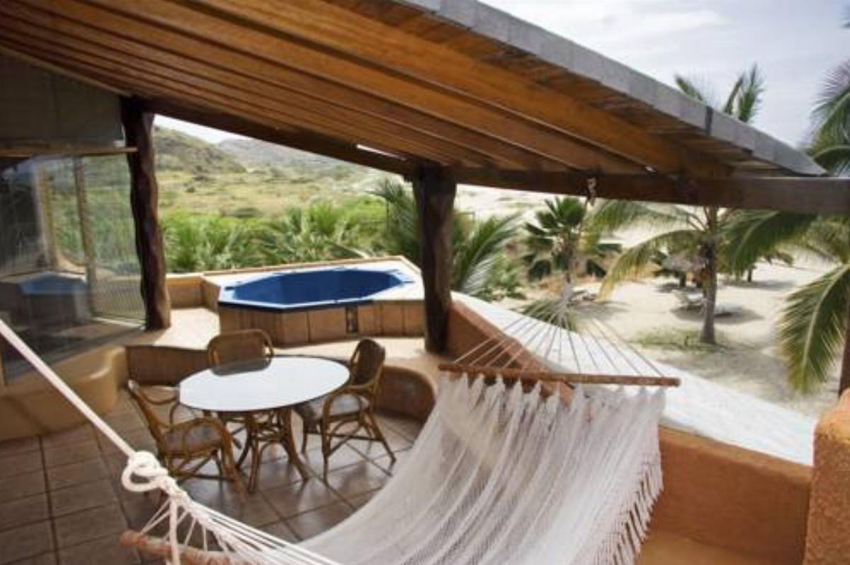 Punta Sal Suites & Bungalows Resort Hotel Canoas De Punta Sal Peru