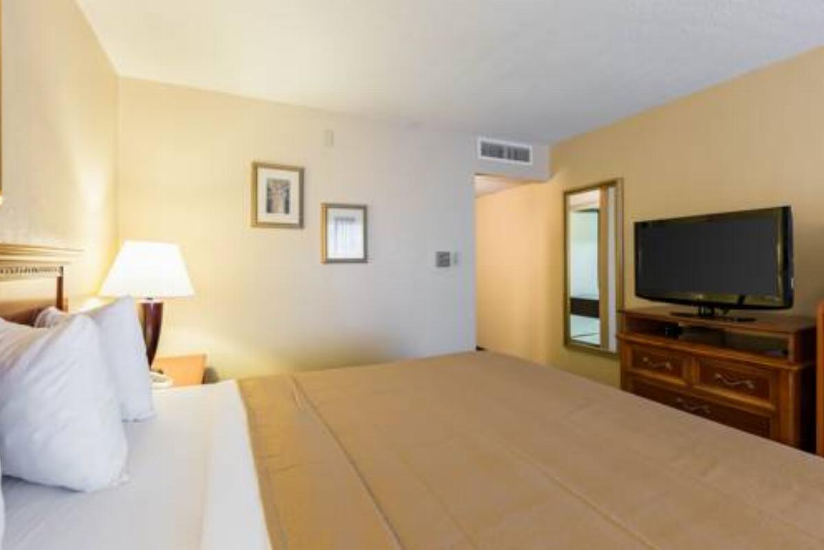 Quality Inn and Conference Center Grand Island Hotel Doniphan USA