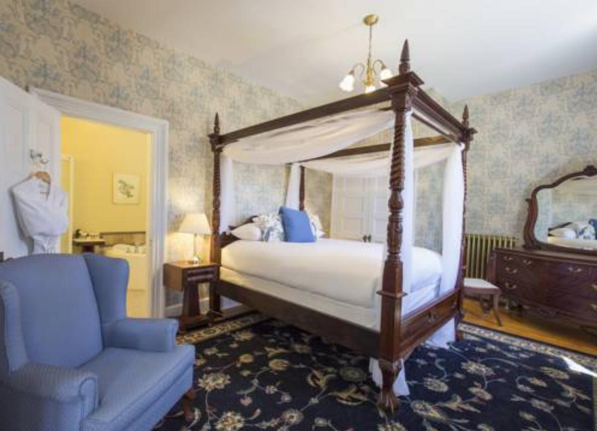Queen Anne Inn Hotel Annapolis Royal Canada