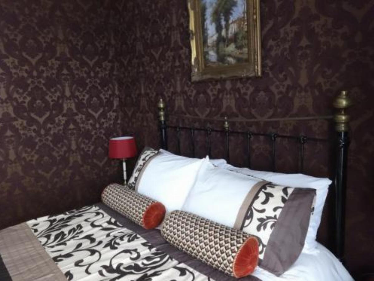 Queen Victoria Rooms Hotel Llanelli United Kingdom