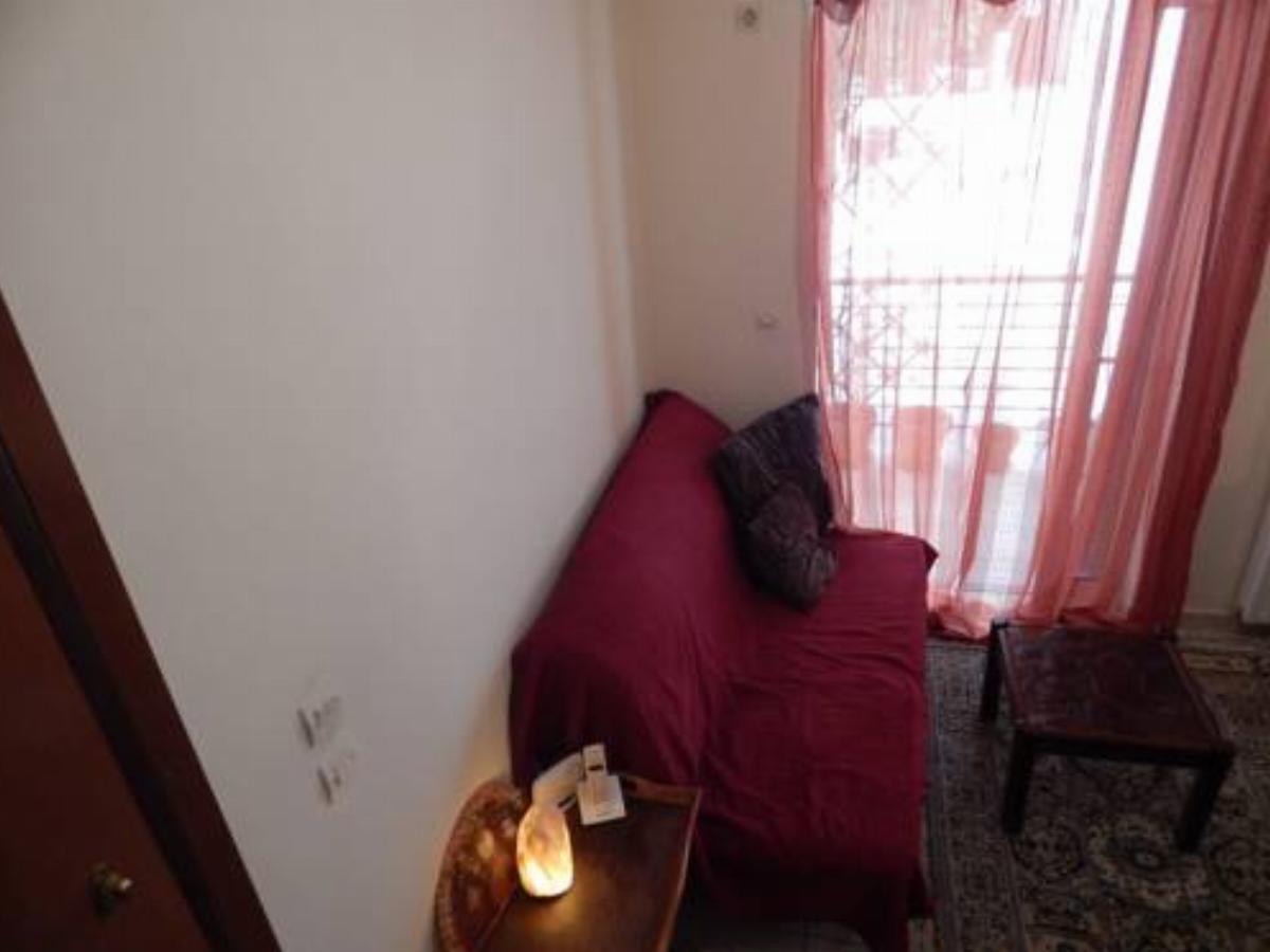 Quiet apt in one of the most safest areas of Ath Hotel Athens Greece