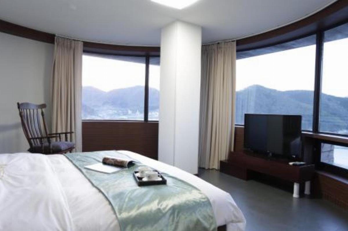 Radiance Tourist Hotel Hotel Geoje South Korea