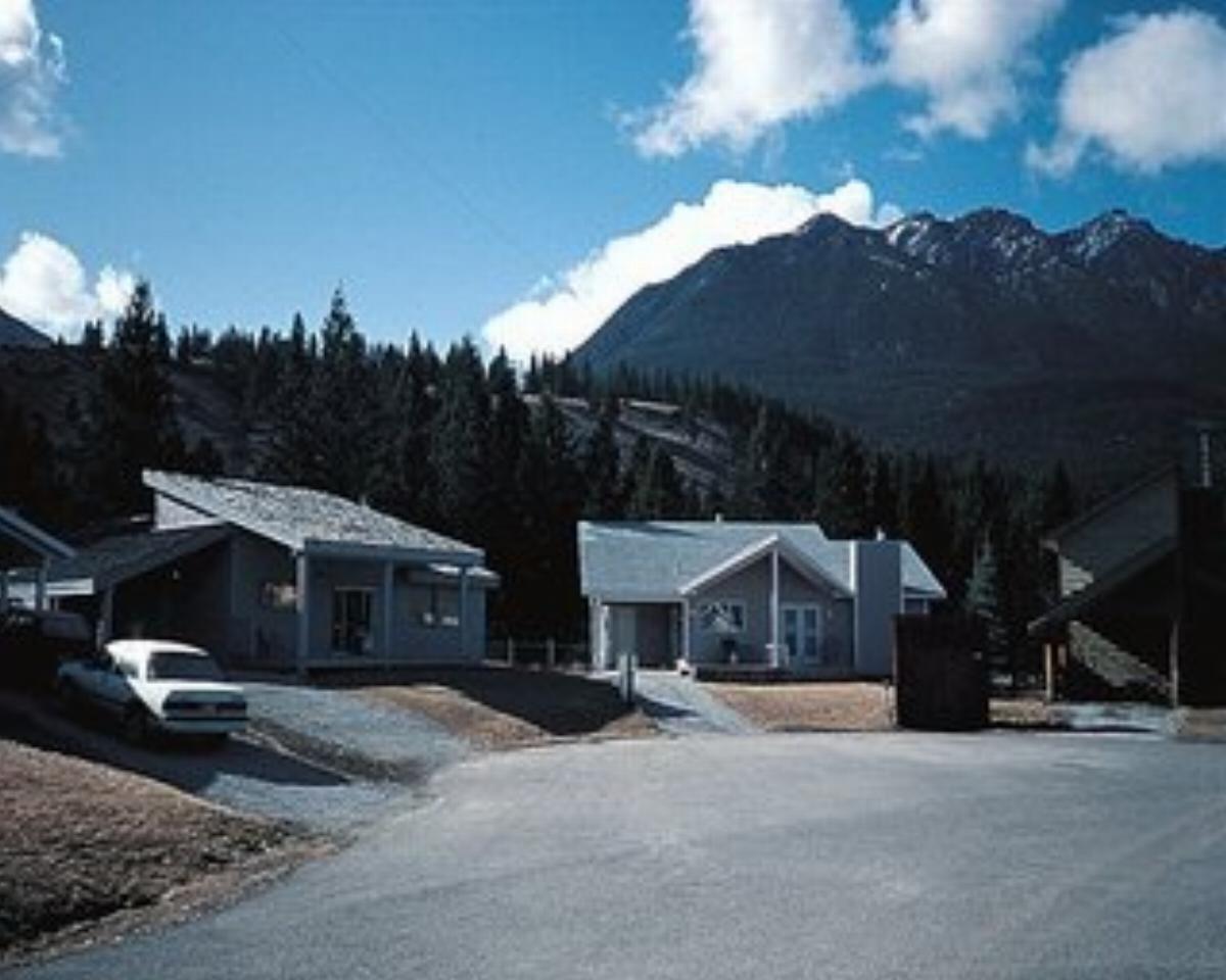 Radium Valley Vacation Resort Hotel Invermere Canada