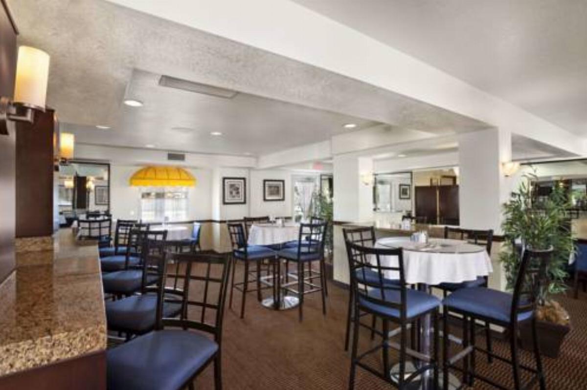 Ramada Inn and Suites Costa Mesa/Newport Beach Hotel Costa Mesa USA