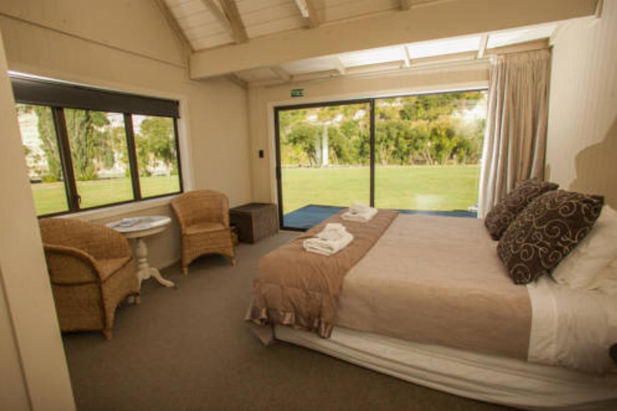 Rathmoy Lodge Hotel Hunterville New Zealand