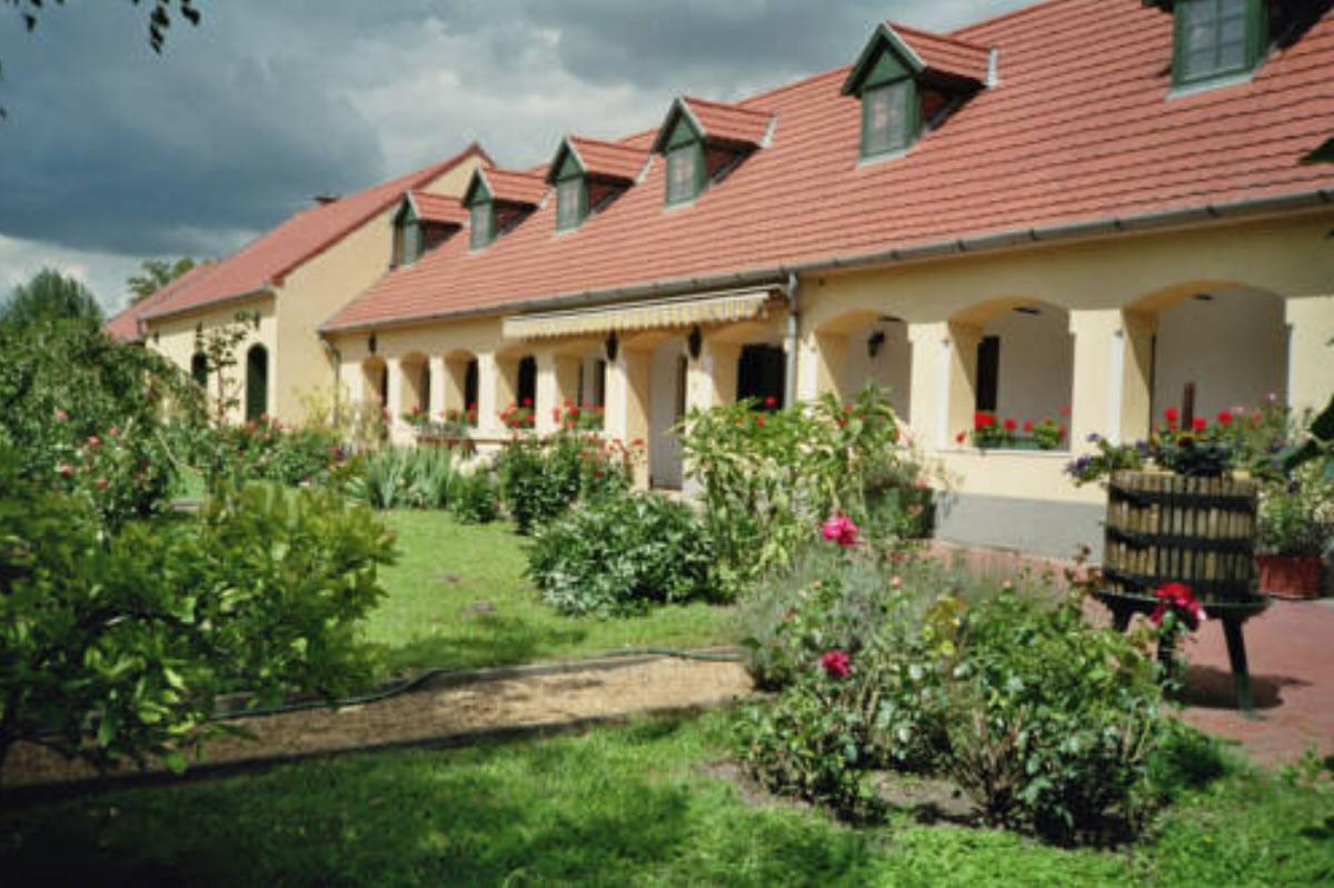 Re-Creativity Guest House Hotel Egyed Hungary