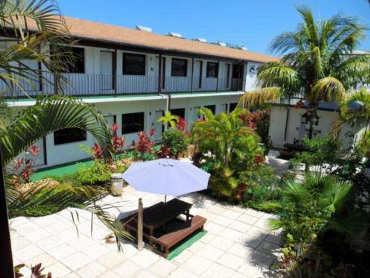Red Carpet Inn Select - Nassau Hotel Nassau Bahamas