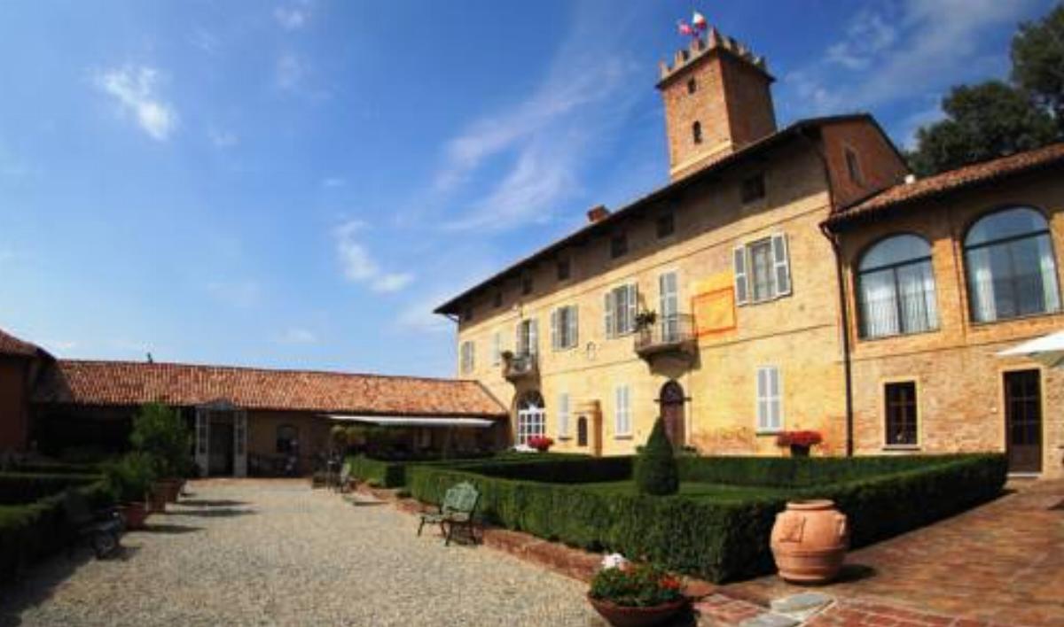 Relais du Silence Castello Di Razzano Hotel Alfiano Natta Italy