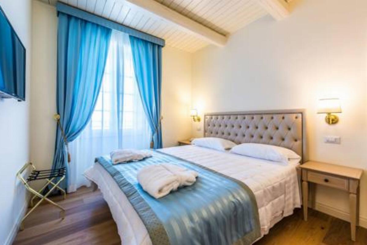 Relais Paradiso Resort & Spa Hotel Marcellano Italy