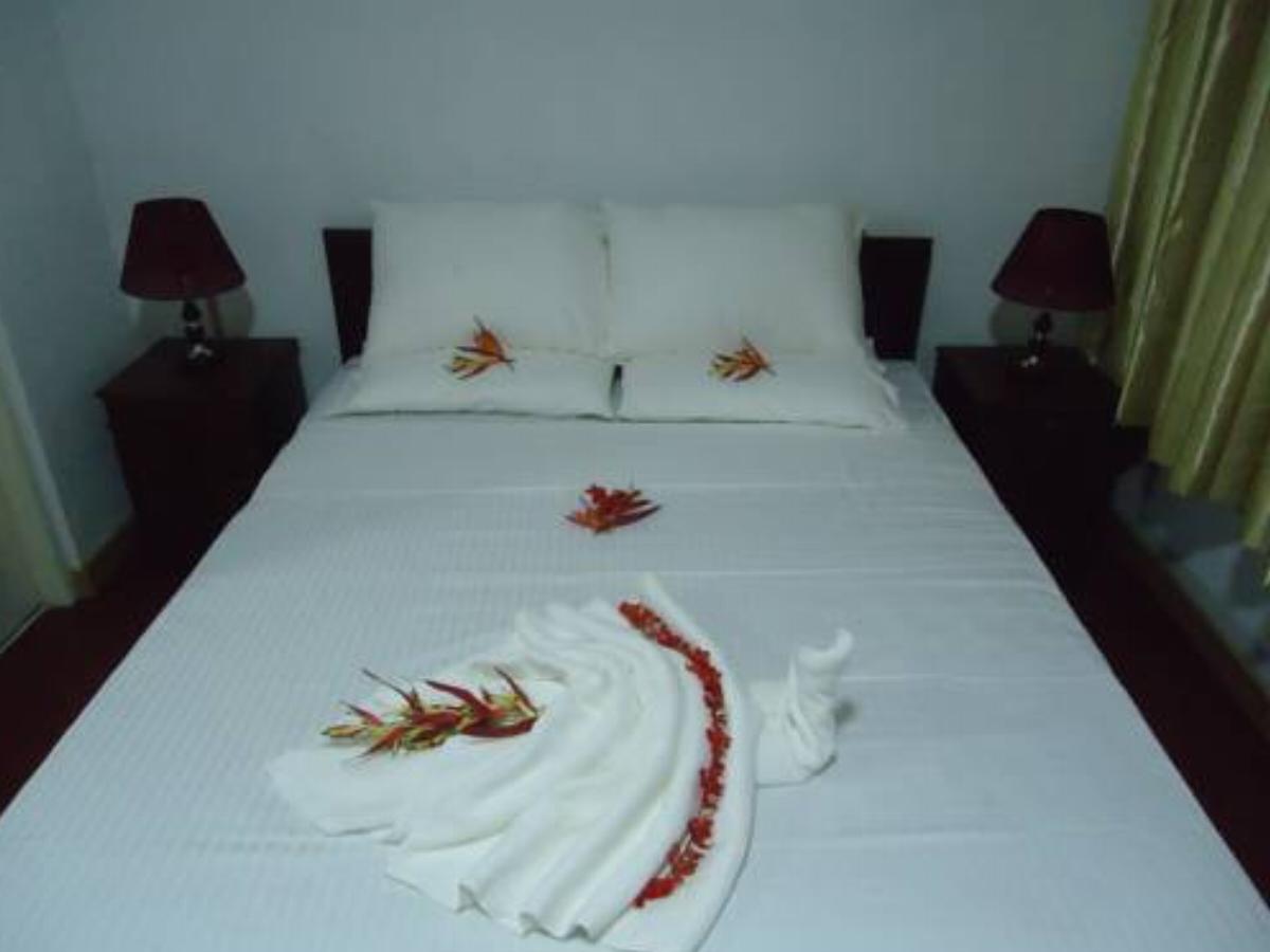 Relaxed Style Of Stay Hotel Ampitiya Sri Lanka