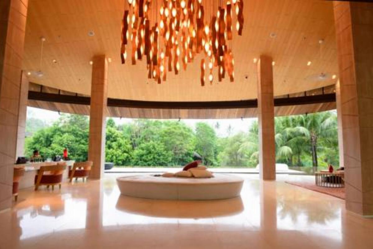 Renaissance Phuket Pool Villa Hotel Mai Khao Beach Thailand