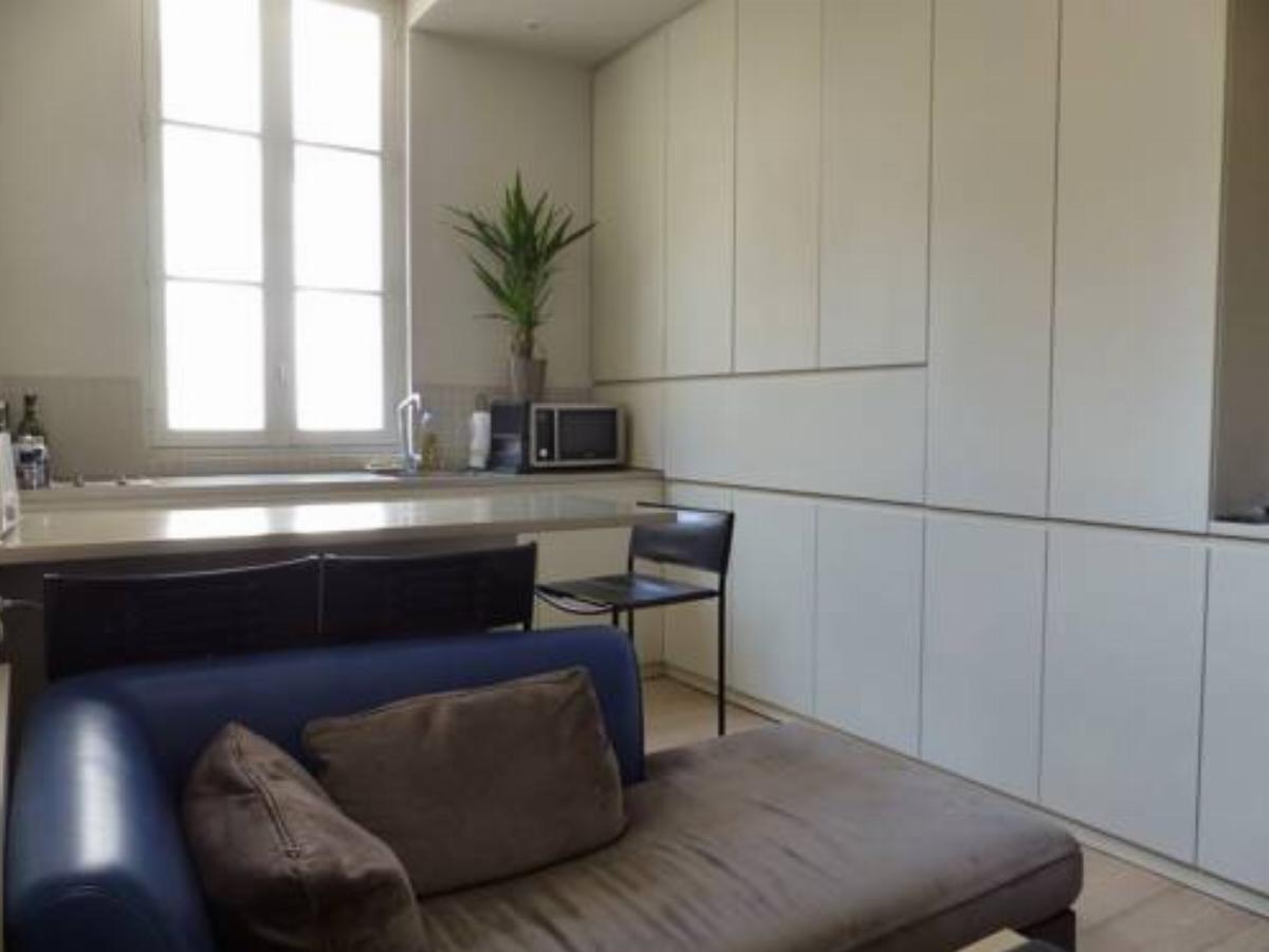 Renovated 1BR next to the Eiffel Tower Hotel Paris France