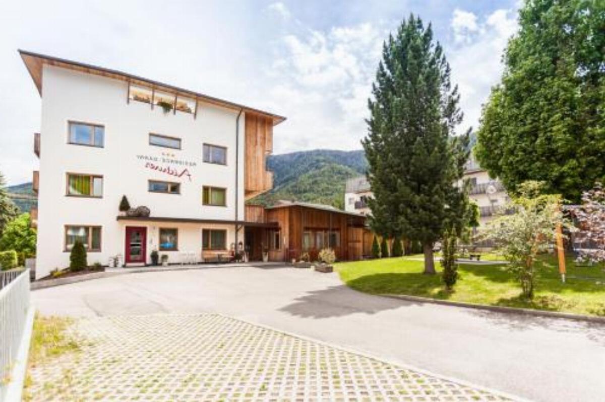 Residence Aichner Hotel Brunico Italy