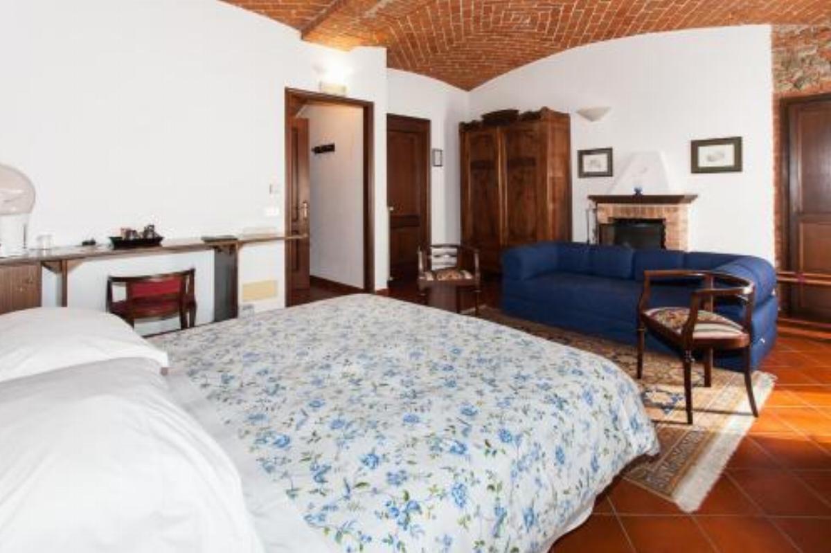 Residenza Del Lago Hotel Candia Canavese Italy