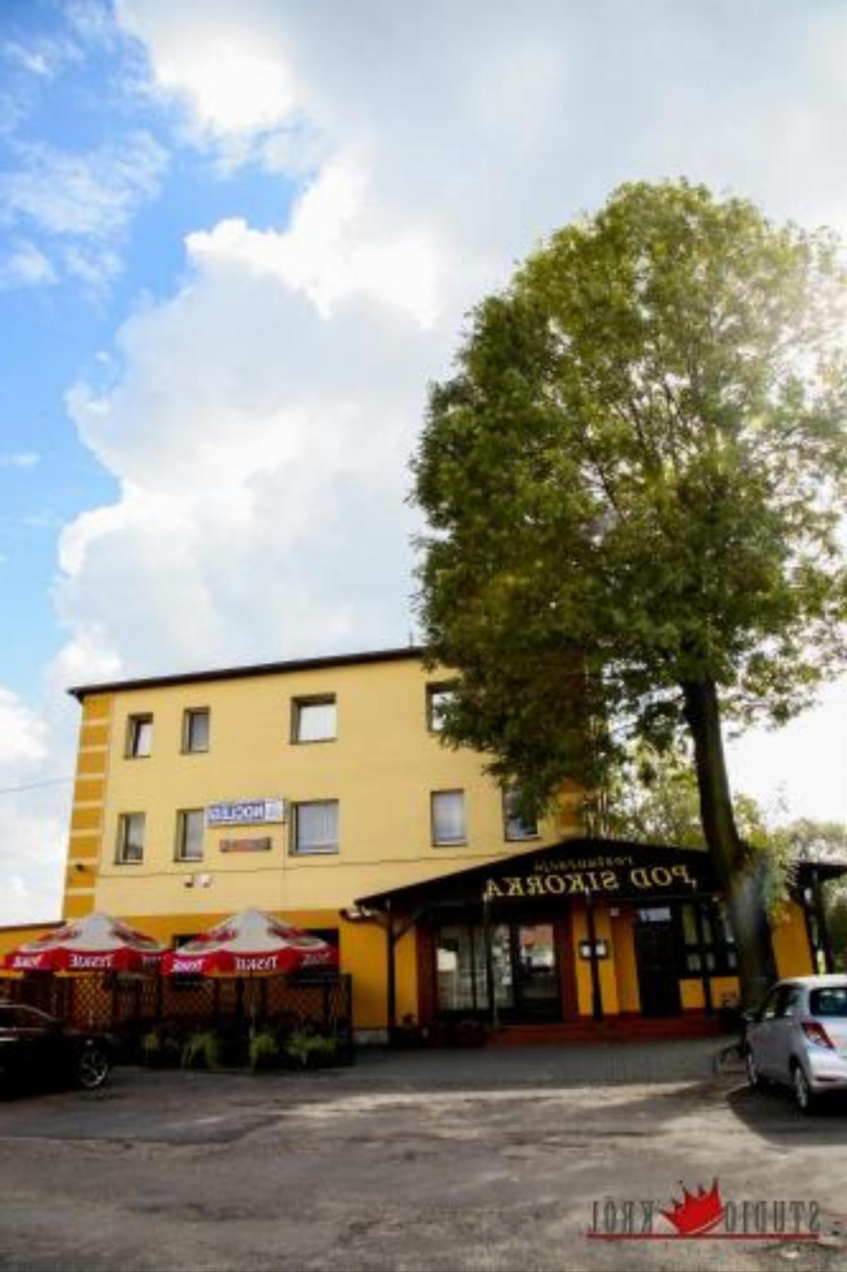 Restauracja i Noclegi Pod Sikorką Hotel Kobior Poland