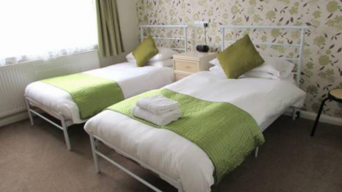 Rhondda Bed and Breakfast Hotel Harrow United Kingdom