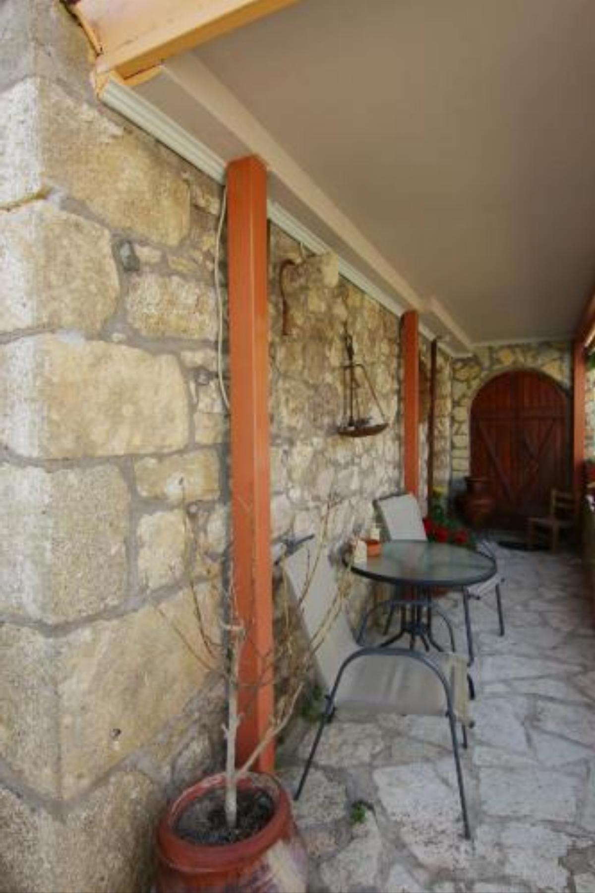 Ria's Cottage Hotel Lazaráta Greece