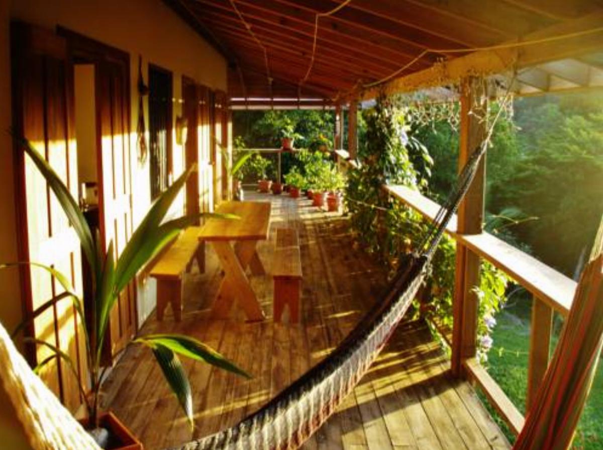 Roland's Garden Guesthouse Hotel Guanaja Honduras