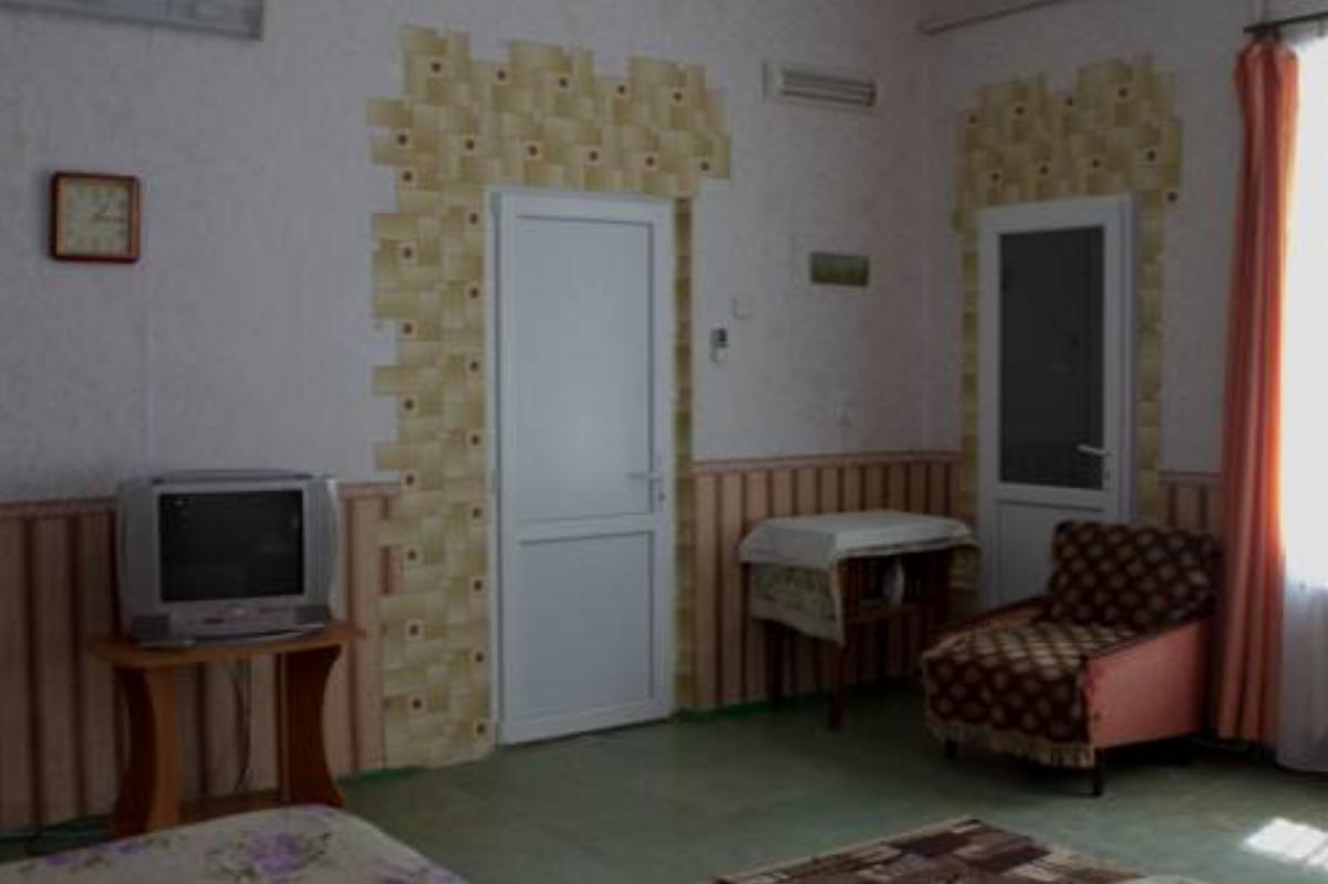 Room next to the sea Hotel Feodosiya Crimea