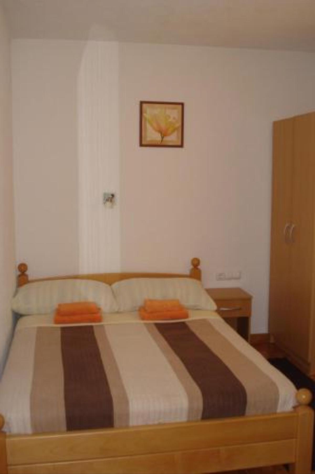 Rooms Marijanović Hotel Korenica Croatia