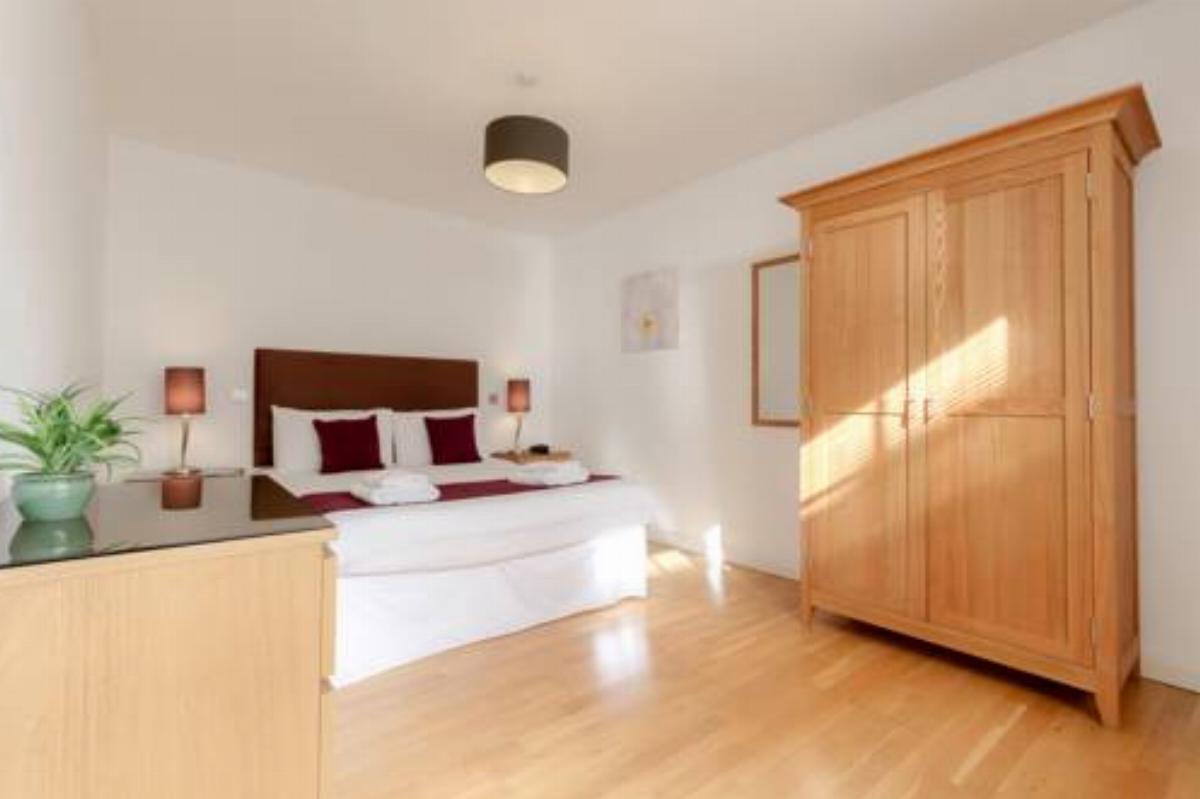 Roomspace Serviced Apartments - Groveland Court Hotel London United Kingdom
