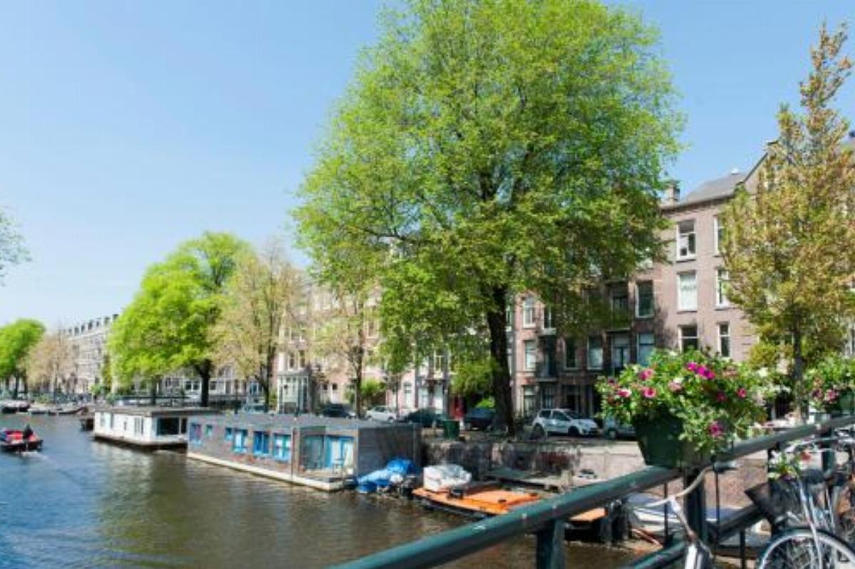 Ruby Mid-Town Canal Apartment Hotel Amsterdam Netherlands