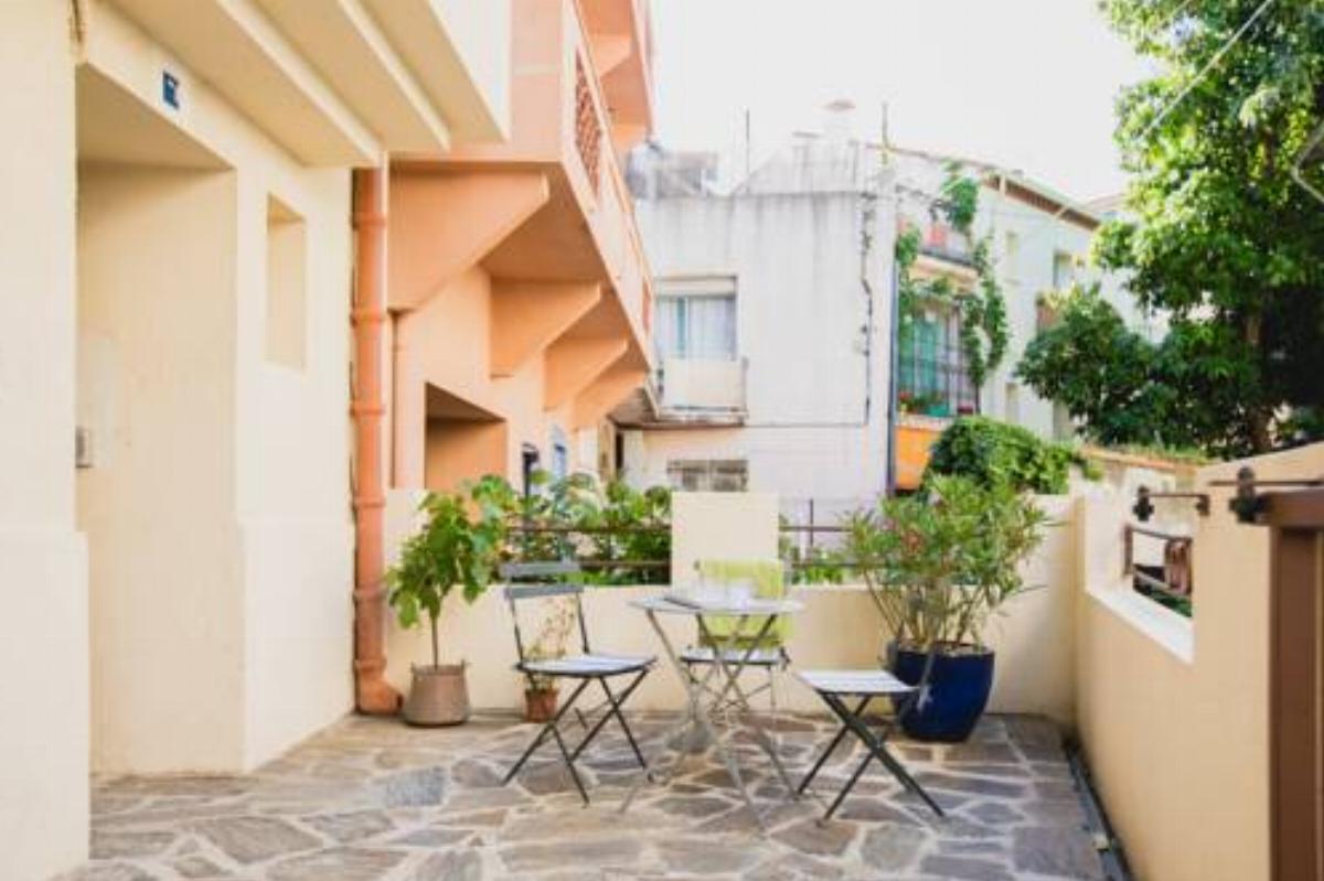 Rue Voltaire Apartment Hotel Banyuls-sur-Mer France