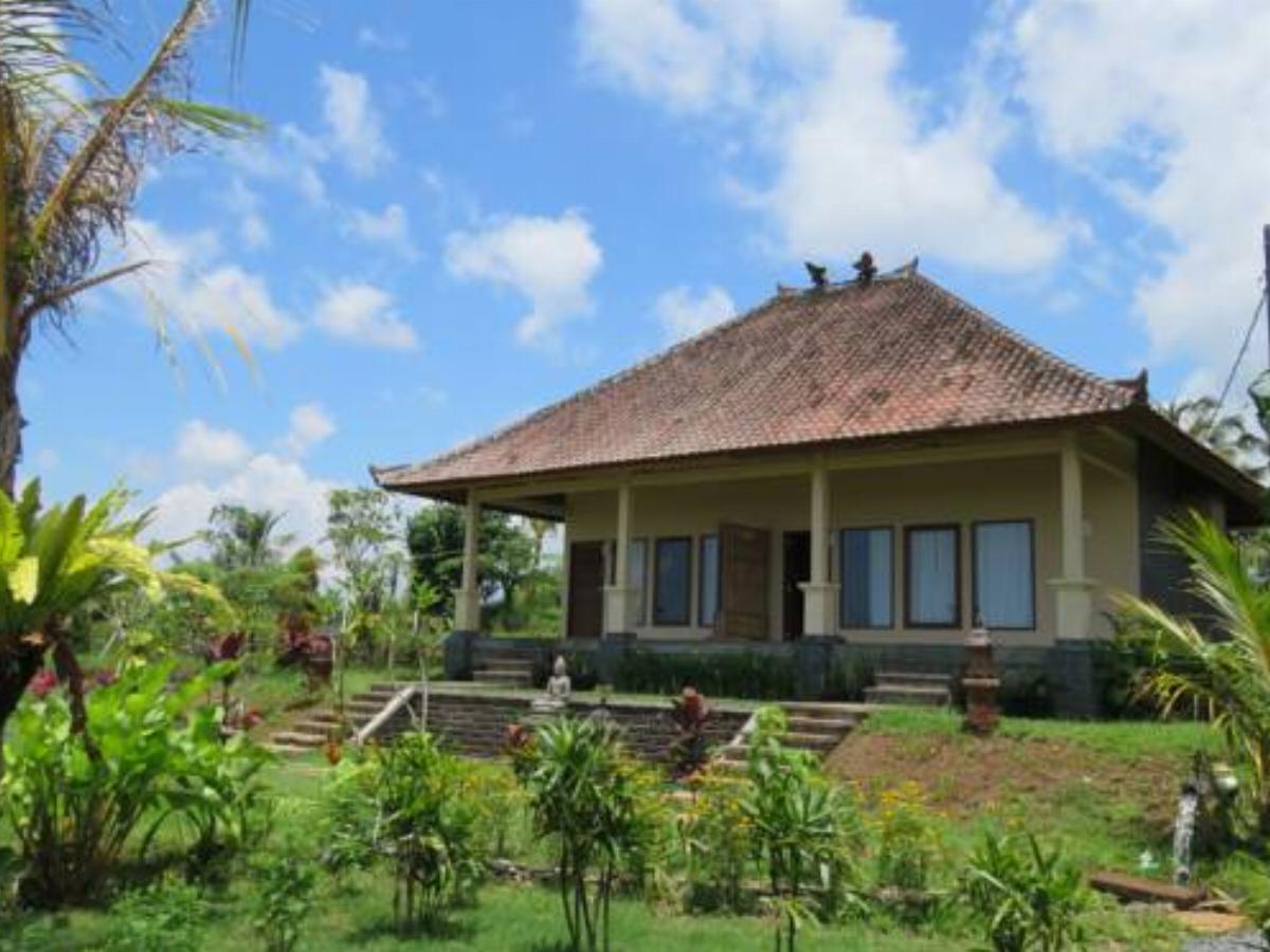 Rumah Dusun Hotel Blimbing Indonesia
