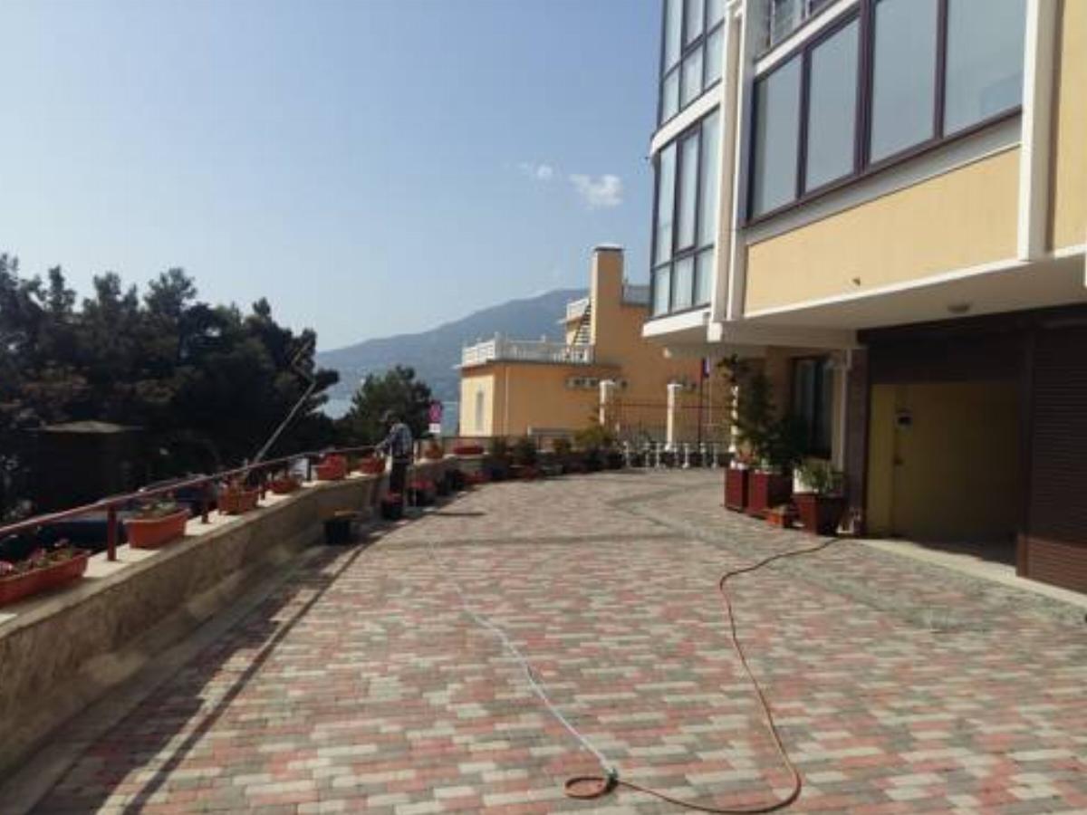 San Marino Apartment Hotel Livadiya Crimea