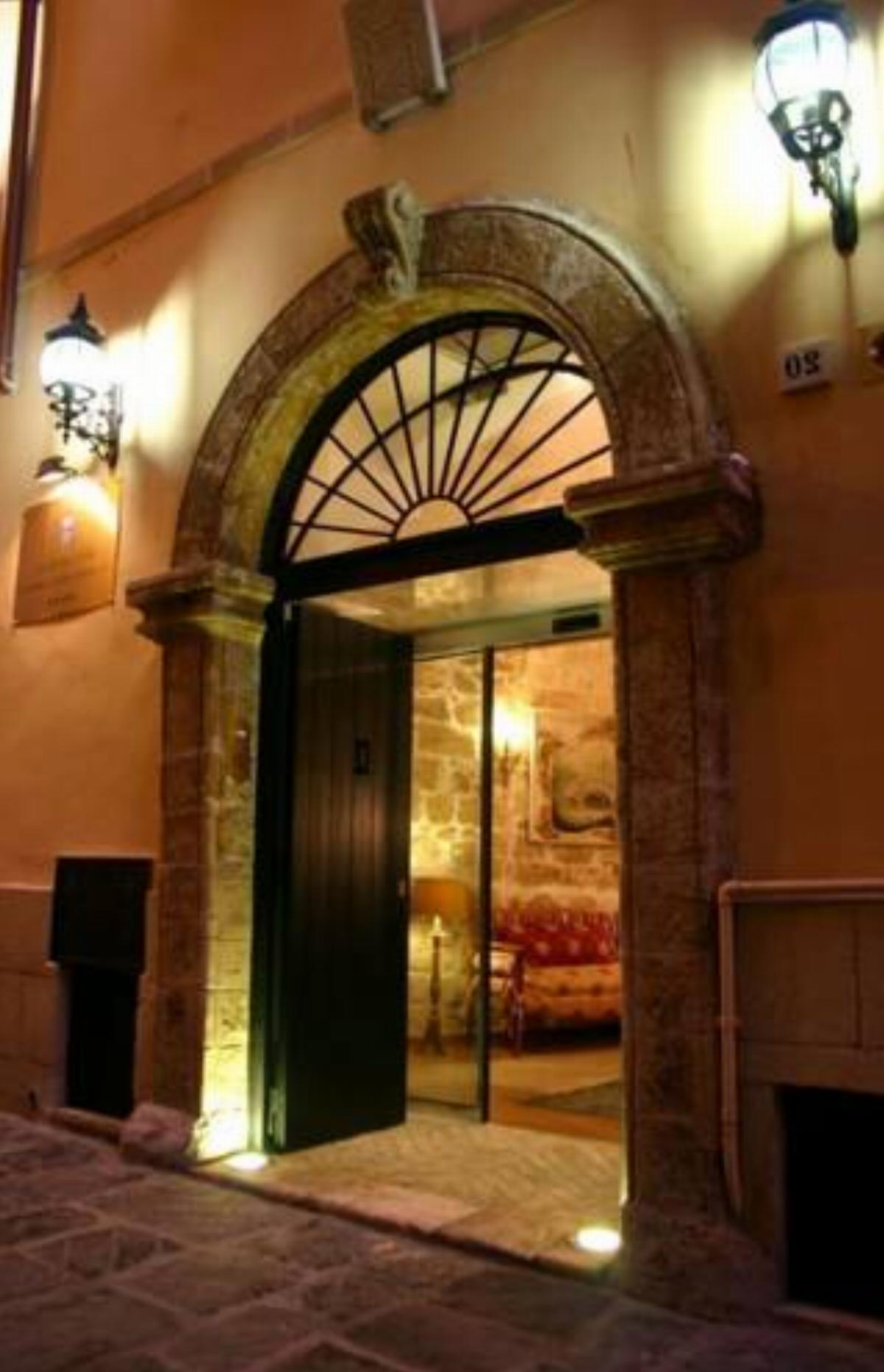 S.Andrea degli Armeni Dimora di Charme Hotel Taranto Italy
