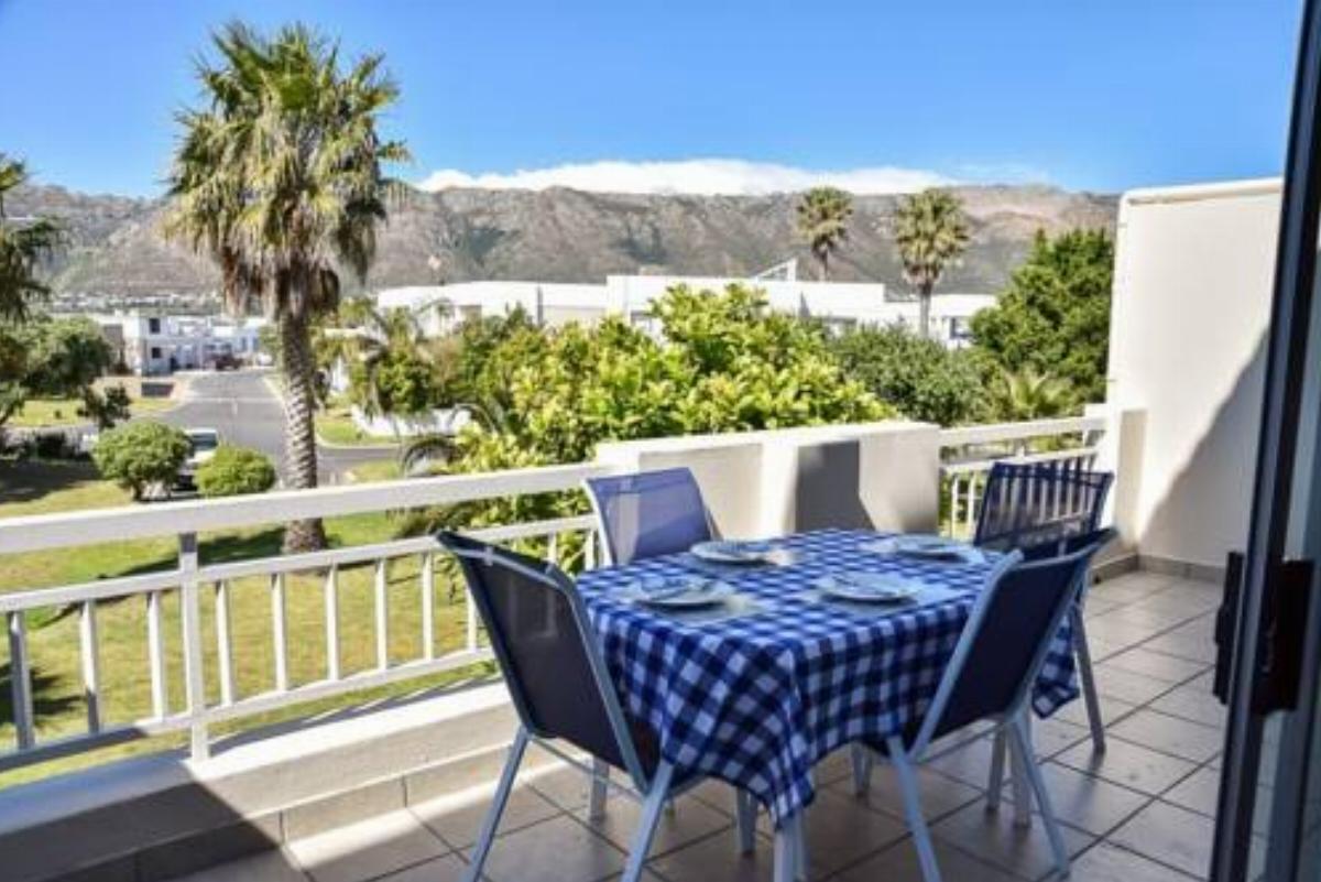Sea and Mountain View Apartment Hotel Gordonʼs Bay South Africa